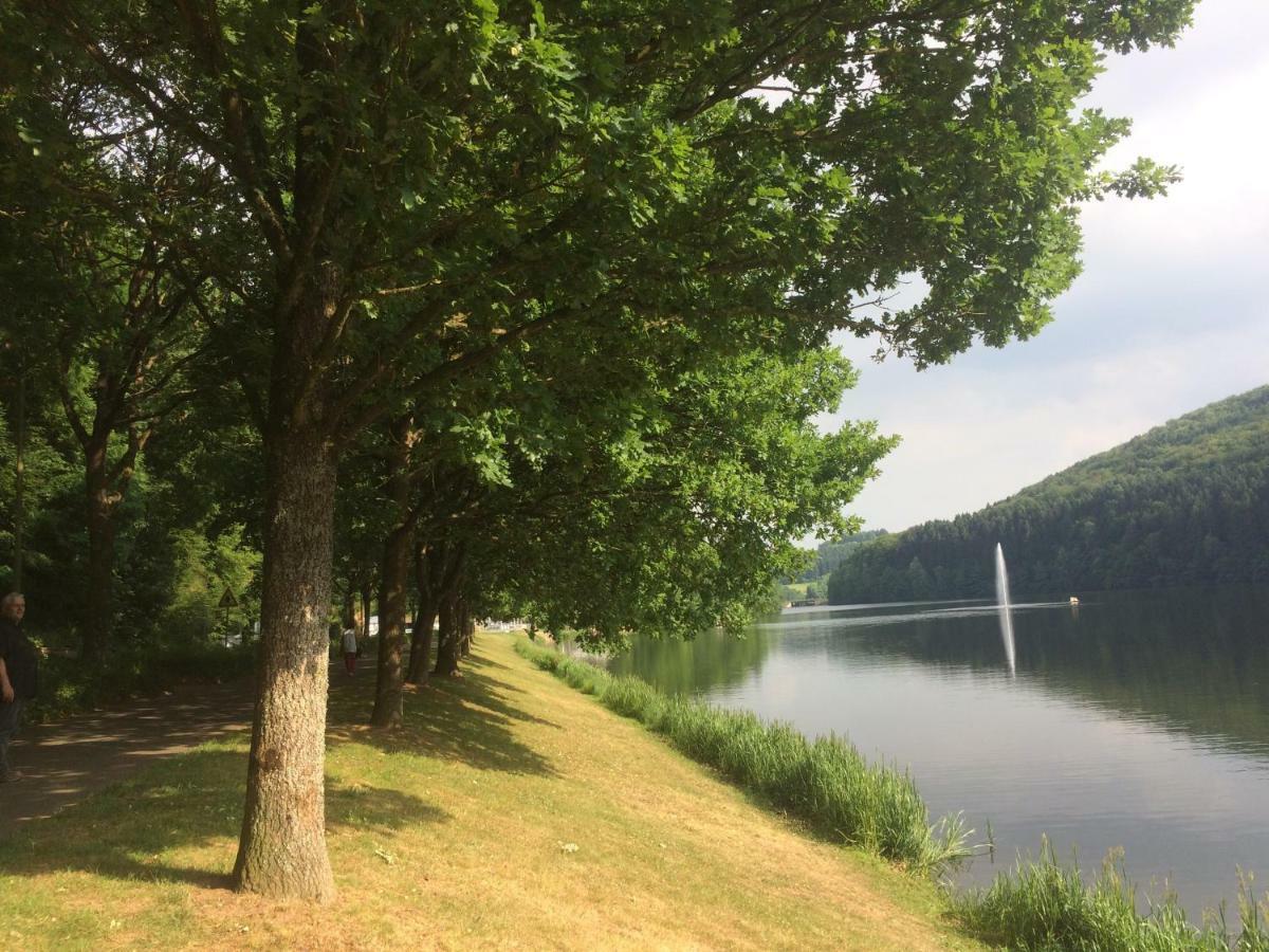Blick In Die Suedeifel Biersdorf エクステリア 写真